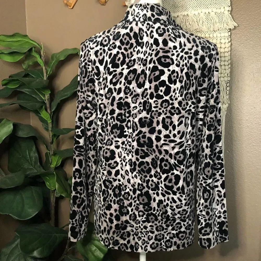 Jones New York Sport Gray Leopard Velvet Pullover - Picture 2 of 5